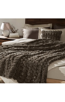 Linens Latrell Çift Kişilik Battaniye Kahve Kahverengi