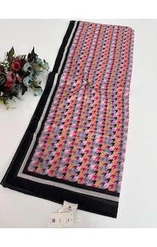 Quare Soft Pamuklu Desenli Şal Ldsq1001-28645 Çok Renkli Quare Soft Pamuklu Desenli Şal Ldsq1001-28645 Çok Renkli