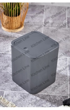 Çizgi Model, Kare Dönen Plastik Kapak Banyo Mutfak Tezgah Üstü Çöp Kovası 4lt Antrasit Gri Çizgi Model, Kare Dönen Plastik Kapak Banyo Mutfak Tezgah Üstü Çöp Kovası 4lt Antrasit Gri