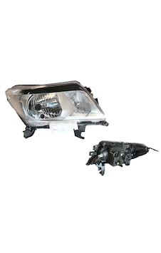 Navara Sağ Far D23 Düz Model Merceksiz Xenonsuz Navara Sağ Far D23 Düz Model Merceksiz Xenonsuz