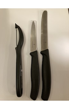 Victorinox 3'lü Paslanmaz Çelik Soyacak ve Bıçak seti Victorinox 3'lü Paslanmaz Çelik Soyacak ve Bıçak seti