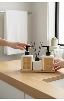 Bounies Banyo Seti Takımı - Sıvı Sabunluk Seti Bambu Altlıklı 4 Parça Beyaz Bounies Banyo Seti Takımı - Sıvı Sabunluk Seti Bambu Altlıklı 4 Parça Beyaz