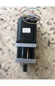 Planet Redüktörlü Step Motor 4.5 Nm