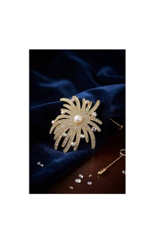 Zirkon Taşlı Gold Renk İnci Detaylı Broş Tj-br504 Evimdeyokyok Zirkon Taşlı Gold Renk İnci Detaylı Broş Tj-br504 Evimdeyokyok