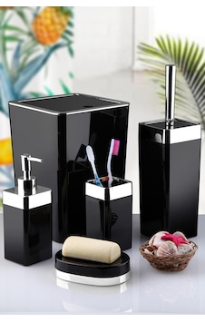 Akrilik Gümüş Çizgi Banyo Takımı 5'Li Kare Banyo Seti Siyah Akrilik Gümüş Çizgi Banyo Takımı 5'Li Kare Banyo Seti Siyah