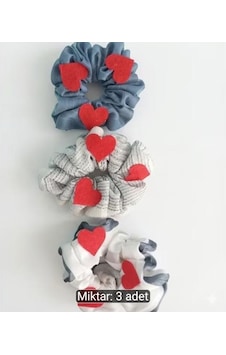 3'lü Set Kalp Figürlü Scrunchie Saç Tokası - El Yapımı Şık Ve Yumuşak Lastik Toka Takımı Diğer 3'lü Set Kalp Figürlü Scrunchie Saç Tokası - El Yapımı Şık Ve Yumuşak Lastik Toka Takımı Diğer