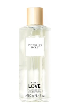 Victoria’s Secret First Love Fragrance Body Mist Vücut Spreyi 250 ML Victoria’s Secret First Love Fragrance Body Mist Vücut Spreyi 250 ML