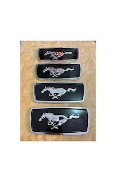 Aps - Büyük Boy Plastik Mustang Arma Aps - Büyük Boy Plastik Mustang Arma