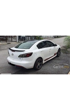 Mazda 3 İnce Makjyalı Spoiler Fiber
