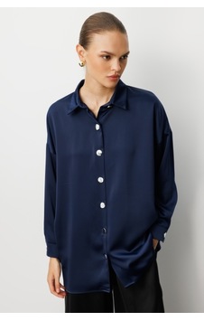 Mizalle Lacivert Metal Düğmeli Saten Tunik Gömlek Mizalle Lacivert Metal Düğmeli Saten Tunik Gömlek
