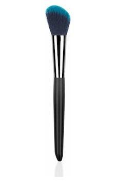 New Well Açılı Bronzer Fırçası Siyah New Well Açılı Bronzer Fırçası Siyah