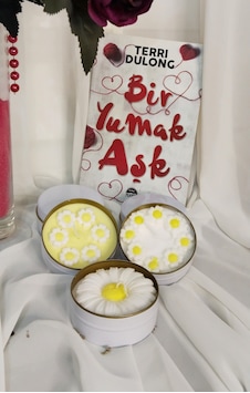 Papatya Teneke Kutuda Kokulu Mum 3 Adet
