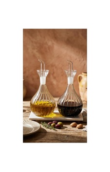 Reoona 2 Adet 900 Ml Borosilikat Tombul Çizgili Cam Yağdanlık Ve Mermer Stantlı Yağlık Sirkelik Seti Açık Beyaz Reoona 2 Adet 900 Ml Borosilikat Tombul Çizgili Cam Yağdanlık Ve Mermer Stantlı Yağlık Sirkelik Seti Açık Beyaz