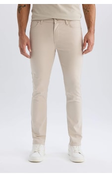 DeFacto Yazlık Chino Kanvas Dokulu Pantolon Slim Fit Dar Kesim Cepli Dar Paça T1055AZ25SPBG191