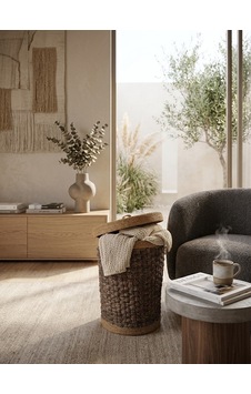 Doğal El Örgüsü Kapaklı & Astarlı Hasır Çamaşır Sepeti 40x60 Cm Kahverengi Doğal El Örgüsü Kapaklı & Astarlı Hasır Çamaşır Sepeti 40x60 Cm Kahverengi