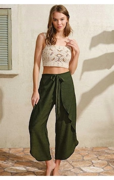 Emvera Kadın Kalın Askılı Oyuk U Yaka Cotton Düz Yazlık Uzun Dantel Detaylı Pijama Takımı Haki Emvera Kadın Kalın Askılı Oyuk U Yaka Cotton Düz Yazlık Uzun Dantel Detaylı Pijama Takımı Haki