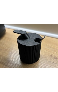 3d Baskı 2li Kaşıklı Şekerlik Baharatlık Seti Kapaklı Fitilli Dekoratif Mutfak Sunum Kabı 7x7 Cm Altın 3d Baskı 2li Kaşıklı Şekerlik Baharatlık Seti Kapaklı Fitilli Dekoratif Mutfak Sunum Kabı 7x7 Cm Altın
