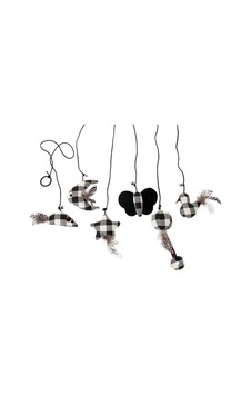 Karlıe Tüylü Ve İpli Peluş Oyuncak 11 Cm Karlıe Tüylü Ve İpli Peluş Oyuncak 11 Cm