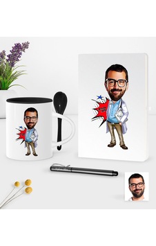 Kişiye Özel Bay Doktor Karikatürlü Beyaz Defter Kalem Kaşıklı Kupa Seti - 3 Kişiye Özel Bay Doktor Karikatürlü Beyaz Defter Kalem Kaşıklı Kupa Seti - 3