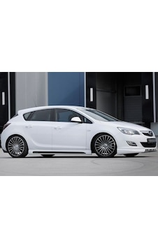 Opel Astra J Kanallı Yan Marşpiyel