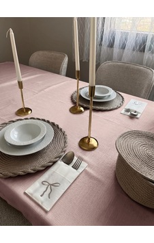 Br Perle Açık Pembe Keten Dokulu Masa Örtüsü Br Perle Açık Pembe Keten Dokulu Masa Örtüsü