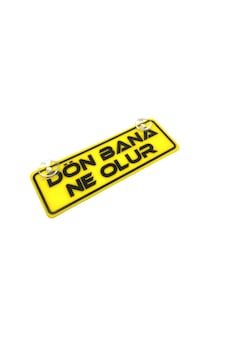 Northcity Dön Bana Ne Olur Yazılı Sarı Dekor Plaka Vantuzlu Cam Süsü 22x7.5cm Northcity Dön Bana Ne Olur Yazılı Sarı Dekor Plaka Vantuzlu Cam Süsü 22x7.5cm