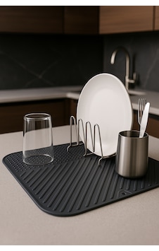 Silikon Bulaşık Kurutma Matı Su Toplamaz Kaydırmaz Bulaşıklık Tencere Altlığı 28x36 Cm Antrasit Silikon Bulaşık Kurutma Matı Su Toplamaz Kaydırmaz Bulaşıklık Tencere Altlığı 28x36 Cm Antrasit