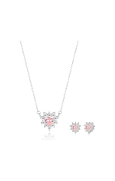 Pırlanta Montür Pembe Taşlı Kalp Desenli İkili Gümüş Set Pırlanta Montür Pembe Taşlı Kalp Desenli İkili Gümüş Set