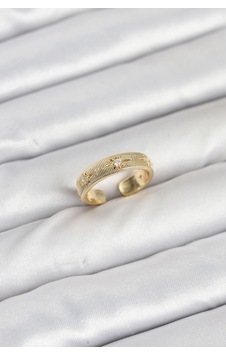 Buğz Pirinç Gold Renk Zirkon Taşlı Kutup Yıldızı Model Kadın Yüzük Diğer 51324765 Buğz Pirinç Gold Renk Zirkon Taşlı Kutup Yıldızı Model Kadın Yüzük Diğer 51324765