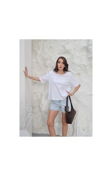 Paw Garage Kadın Vatkalı T-shirt Pamuk İnterlok Kumaş Beyaz Paw Garage Kadın Vatkalı T-shirt Pamuk İnterlok Kumaş Beyaz