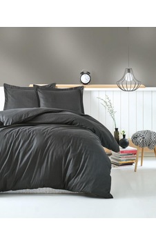 Çift Kişilik Saten Nev Takımı Elegante Stripe Antrasit Çift Kişilik Saten Nev Takımı Elegante Stripe Antrasit