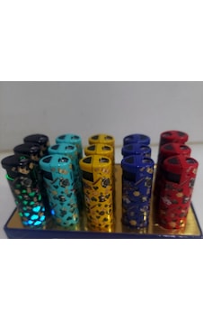 Torch Çakmak Işıklı Rüzgar 1 Adet Yollanır Basınca Işığı Yanar Çok Renkli Torch Çakmak Işıklı Rüzgar 1 Adet Yollanır Basınca Işığı Yanar Çok Renkli