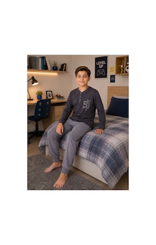 Formo Erkek Çocuk %100 Doğal Pamuk Manşet Paça Uzun Kollu Pijama Takımı Siyah Formo Erkek Çocuk %100 Doğal Pamuk Manşet Paça Uzun Kollu Pijama Takımı Siyah