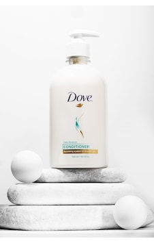 Dove Daily Moisture Saç Kremi 500 Ml Dove Daily Moisture Saç Kremi 500 Ml