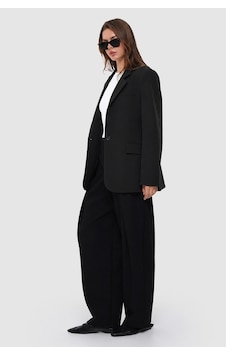 Thalure Kadın Siyah Tek Düğmeli Oversize Blazer Thalure Kadın Siyah Tek Düğmeli Oversize Blazer