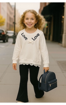 Miniğimin Cicileri Love Baskılı Kız Çocuk Sweat - Beyaz Miniğimin Cicileri Love Baskılı Kız Çocuk Sweat - Beyaz