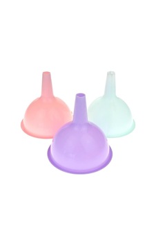Lexroo Benim Marifetlerim - Karışık Renkli Huni No 5 En:22 Cm Boy:25 Cm
