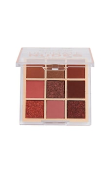 Revolution Ultimate Nudes Medium Far Paleti