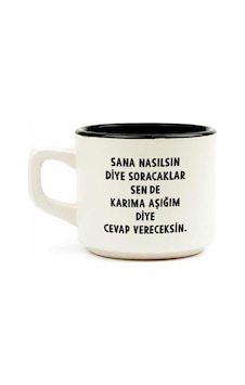 Palto Tasarım Karıma Aşığım Diye Cevap Vereceksin Beyaz Kupa - Hediye Seramik Kupa Açık Altın Palto Tasarım Karıma Aşığım Diye Cevap Vereceksin Beyaz Kupa - Hediye Seramik Kupa Açık Altın