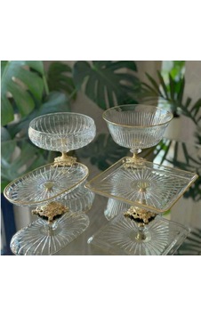 Çnr Home Collection Golda Detayli Metal Ayak 4 Parça Sunum & Servis Seti Gold Çnr Home Collection Golda Detayli Metal Ayak 4 Parça Sunum & Servis Seti Gold