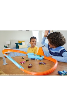 Armağan Oyuncak Hot Wheels Şampiyonluk Parkuru Yarış Seti GJM75