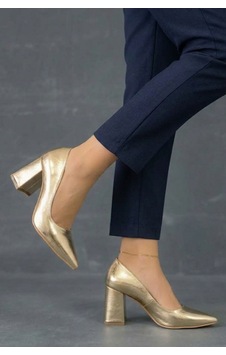 Preshley Kadın Starlight Gold 7 Cm Kare Kalın Topuklu Ayakkabı Altın Preshley Kadın Starlight Gold 7 Cm Kare Kalın Topuklu Ayakkabı Altın