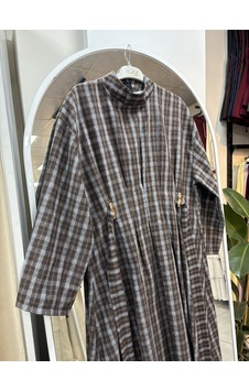 Nirva Butik Kadın Ekose Desenli Belden Oturtmalı Elbise Açık Mavi - Kahverengi Nirva Butik Kadın Ekose Desenli Belden Oturtmalı Elbise Açık Mavi - Kahverengi