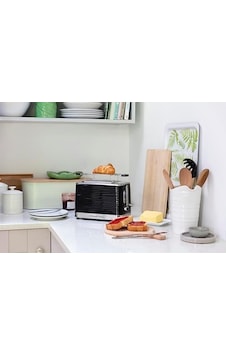 Ekmek Kızartma Makinesi 2 Dilim İçin Inspire Siyah, Yüksek Kaliteli Parlak Yapılı Ekstra Geniş Tost Yuvaları, Ekmek Başlığı, 6 Kızartma Kademesi + Buz Çözme Ve Isıtma Fonksiyonu