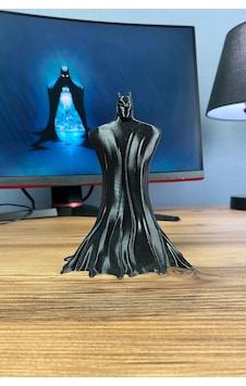 Batman Figür 15 CM - İkonik Karakter Koleksiyon Parçası