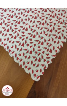Masa Örtüsü 150x170 Cm Karpuz Desenli Beyaz Masa Örtüsü 150x170 Cm Karpuz Desenli Beyaz