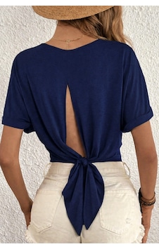 Cool Tarz Sırt Dekolteli Bağlama Detaylı Yazlık Kadın T-shirt Bluz Lacivert Cool Tarz Sırt Dekolteli Bağlama Detaylı Yazlık Kadın T-shirt Bluz Lacivert