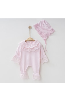 Buse&Eylül Bebe Pembe Güpürlü Şapkalı Kız Bebek Tulum Takım-Pembe Buse&Eylül Bebe Pembe Güpürlü Şapkalı Kız Bebek Tulum Takım-Pembe