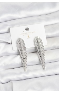 Pirinç Gümüş Renk Balık Sırtı Model Zirkon Taşlı Kadın Küpe Tdrtr Pirinç Gümüş Renk Balık Sırtı Model Zirkon Taşlı Kadın Küpe Tdrtr