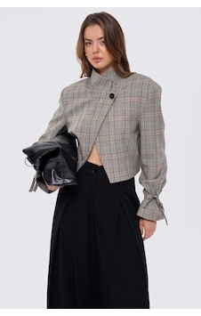 Thalure Kadın Kahverengi Dik Yaka Ekoseli Slim Fit Crop Ceket Thalure Kadın Kahverengi Dik Yaka Ekoseli Slim Fit Crop Ceket